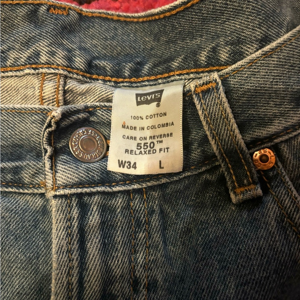 Men’s Levi’s 550 Denim Shorts - Size 34 - Picture 4 of 5